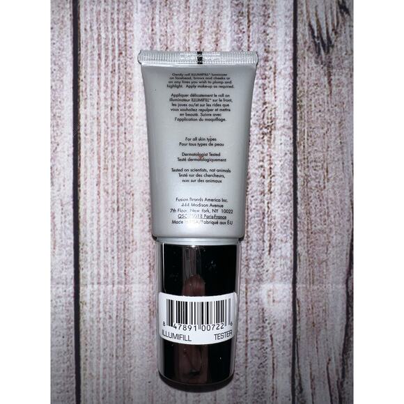Fusion Beauty Illumifill Line Filling Luminizer with Amplifat 1 fl oz / 30ml - Picture 2 of 3